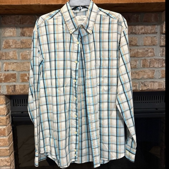 Other - Men’s long sleeve button down shirt
